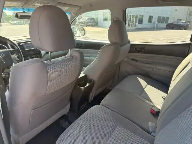 2015 Toyota Tacoma Base V6