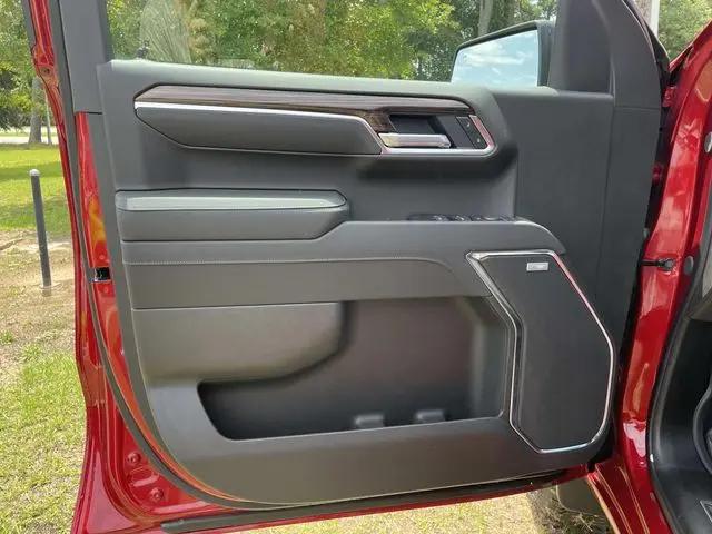 2026 Chevrolet Silverado 1500 4WD Crew Cab Short Bed LT Trail Boss