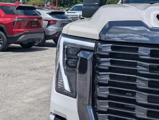 2024 GMC Sierra 2500HD 4WD Crew Cab Standard Bed Denali Ultimate