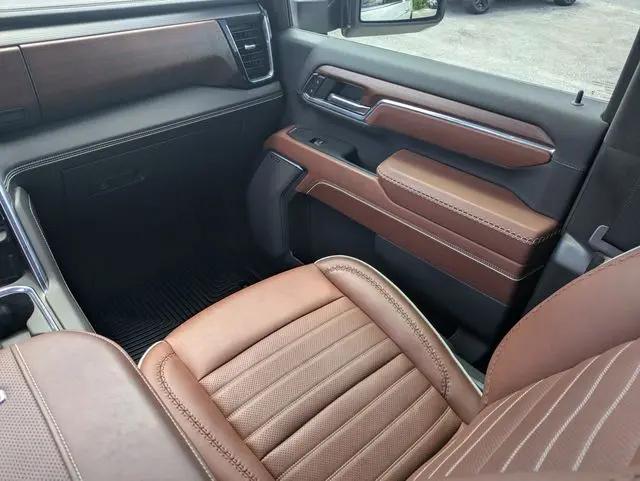 2024 GMC Sierra 2500HD 4WD Crew Cab Standard Bed Denali Ultimate