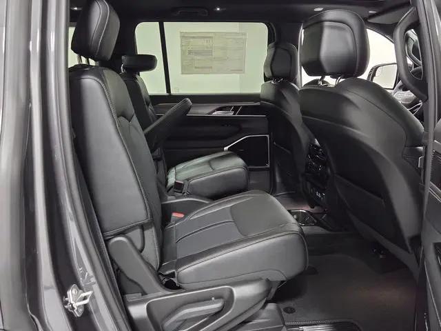 2026 Jeep Grand Wagoneer Limited Altitude 4x4