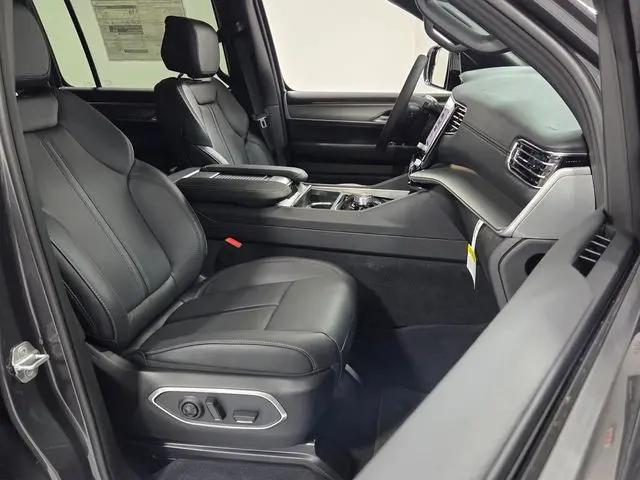 2026 Jeep Grand Wagoneer Limited Altitude 4x4