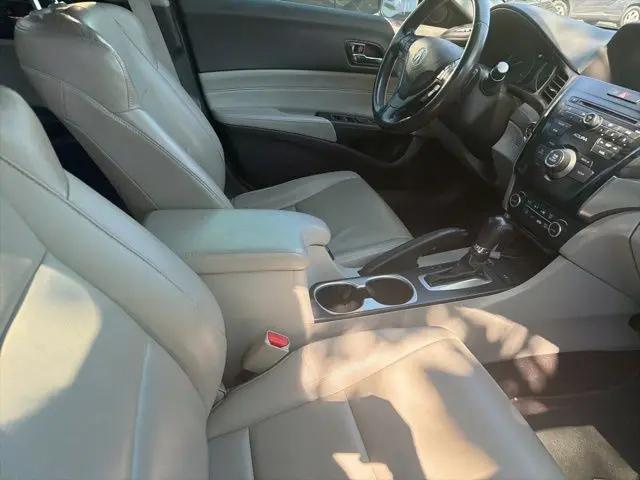2017 Acura ILX AcuraWatch Plus Package