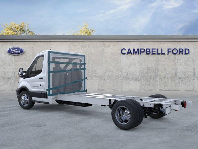 2026 Ford Transit Cutaway Base
