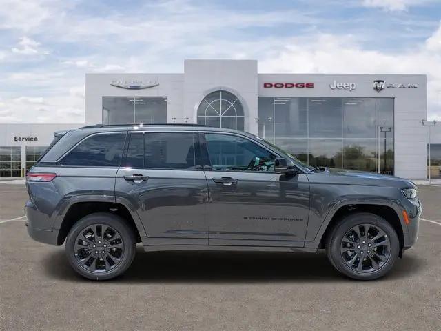 2026 Jeep Grand Cherokee Limited Reserve