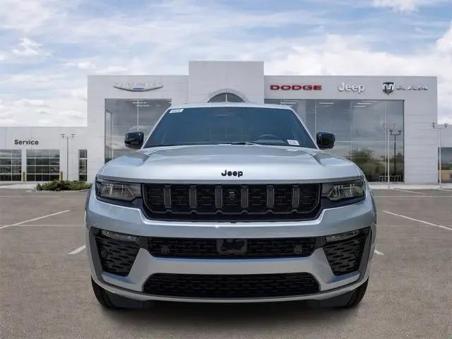 2026 Jeep Grand Cherokee Limited Reserve