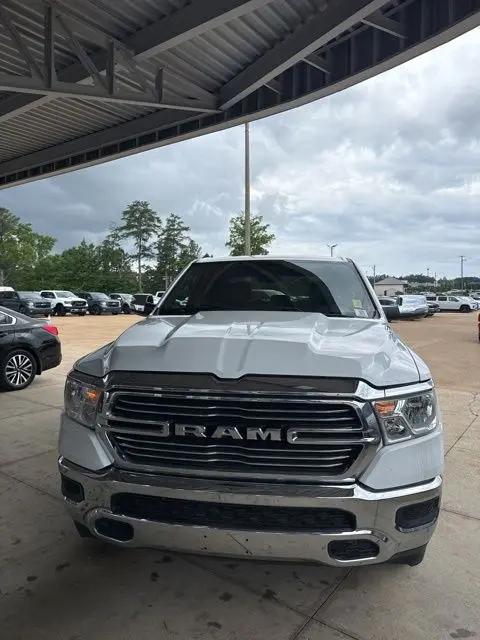 2024 Ram 1500 Laramie Crew Cab 4x2 5'7" Box
