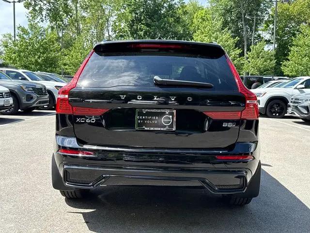 2024 Volvo XC60 B5 Plus Dark Theme