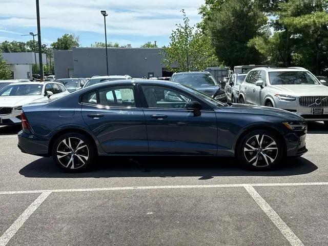 2025 Volvo S60 B5 Core