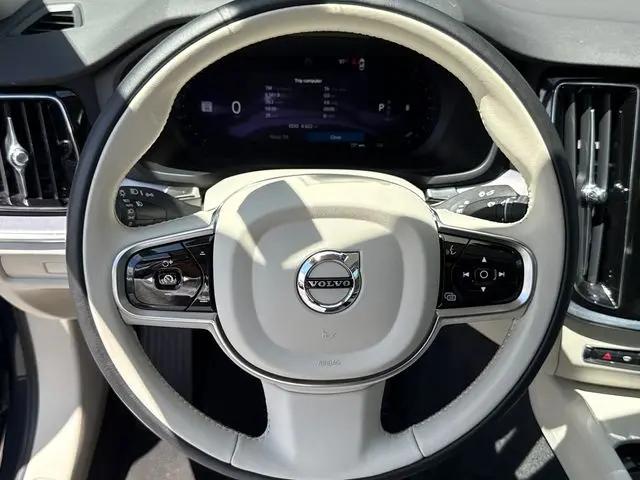 2025 Volvo S60 B5 Core
