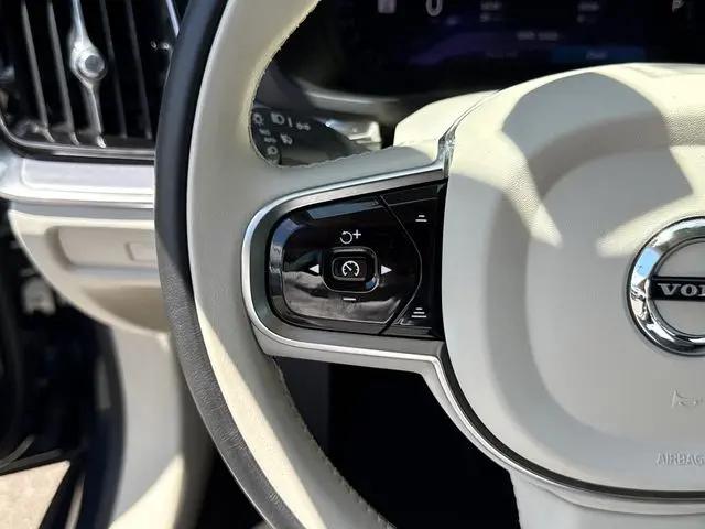 2025 Volvo S60 B5 Core