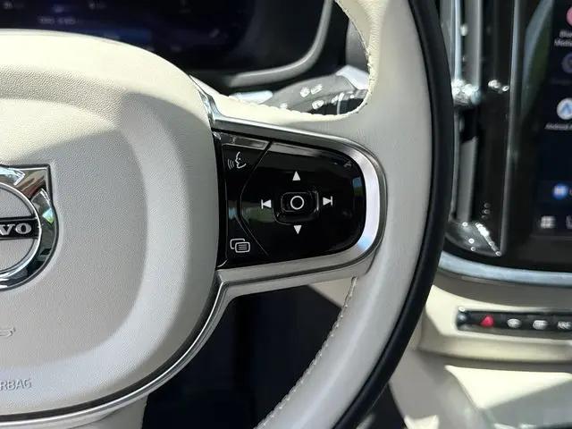 2025 Volvo S60 B5 Core