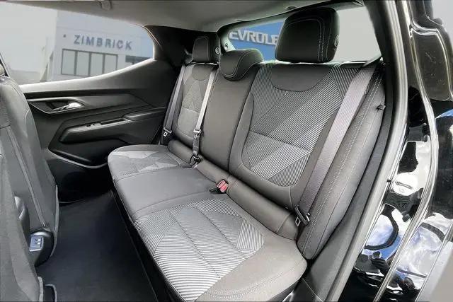 2027 Chevrolet Bolt LT FWD