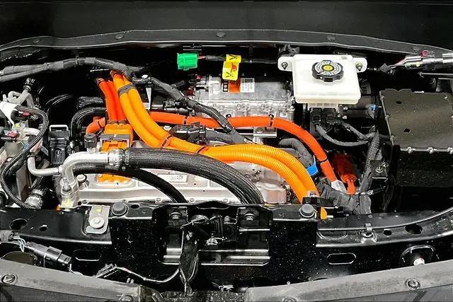 2027 Chevrolet Bolt RS FWD