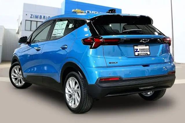 2027 Chevrolet Bolt LT FWD