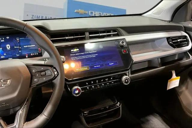 2027 Chevrolet Bolt LT FWD