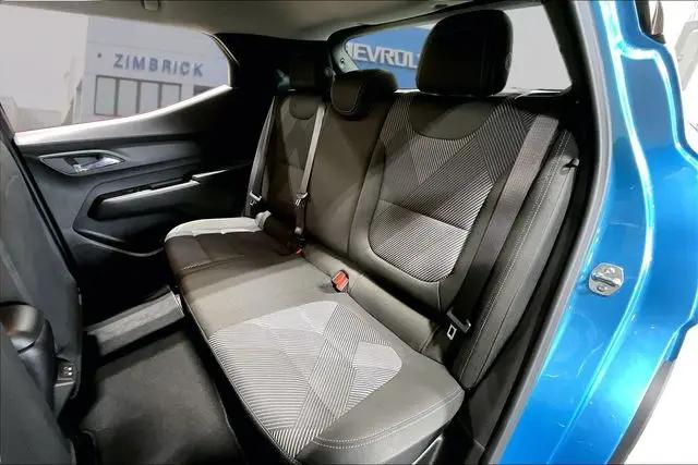 2027 Chevrolet Bolt LT FWD