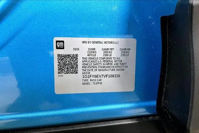 2027 Chevrolet Bolt LT FWD