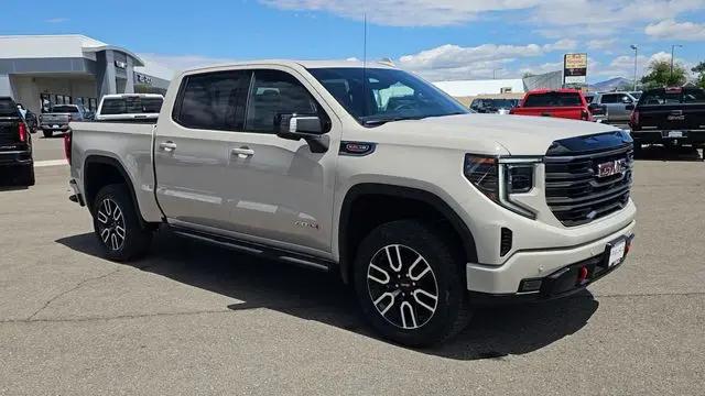 2026 GMC Sierra 1500 Crew Cab, Short Bed, AT4, 4WD