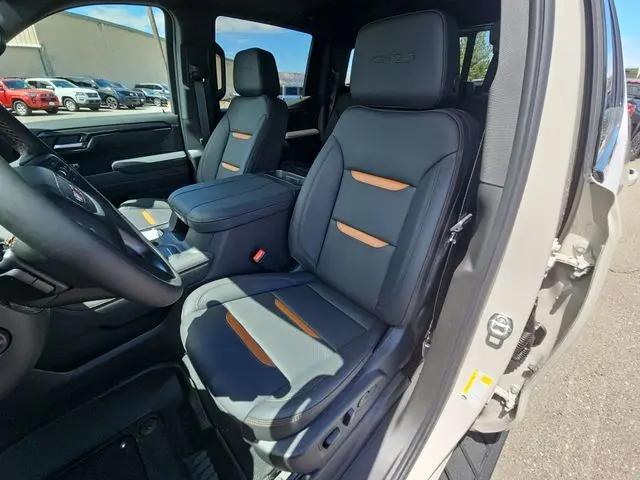 2026 GMC Sierra 1500 Crew Cab, Short Bed, AT4, 4WD