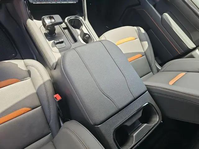 2026 GMC Sierra 1500 Crew Cab, Short Bed, AT4, 4WD