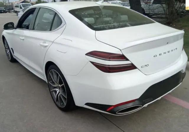 2025 Genesis G70 2.5T RWD