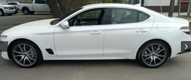 2025 Genesis G70 2.5T RWD