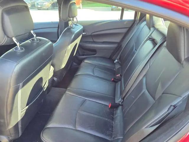 2013 Chrysler 200 Limited