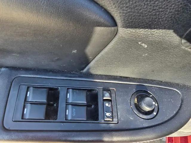 2013 Chrysler 200 Limited