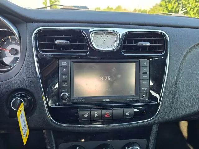 2013 Chrysler 200 Limited