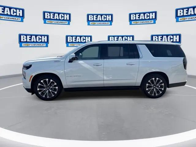 2025 Chevrolet Suburban 4WD High Country