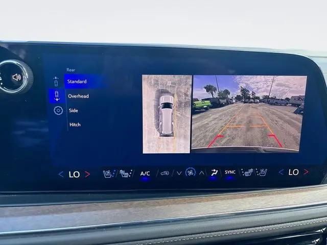 2025 Chevrolet Suburban 4WD High Country