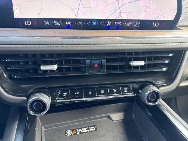 2025 Chevrolet Suburban 4WD High Country