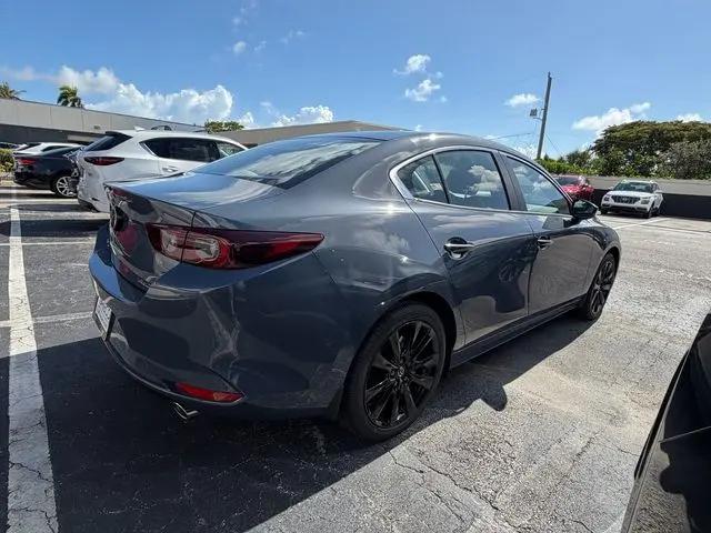 2026 Mazda Mazda3 2.5 S Carbon Edition