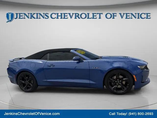 2022 Chevrolet Camaro RWD Convertible LT1