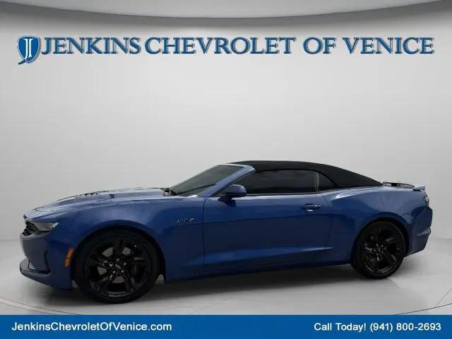 2022 Chevrolet Camaro RWD Convertible LT1