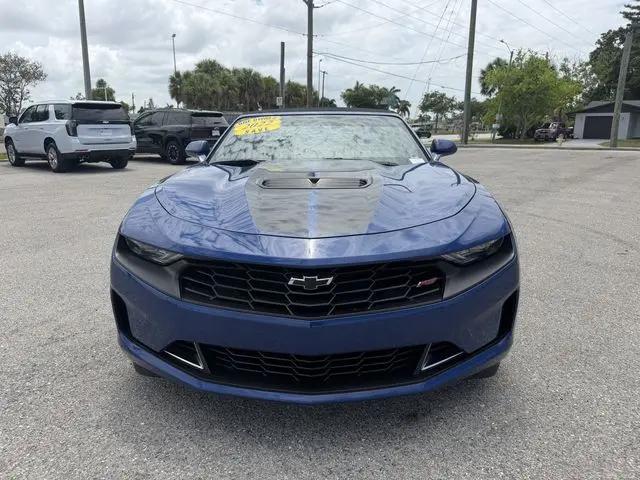 2022 Chevrolet Camaro RWD Convertible LT1
