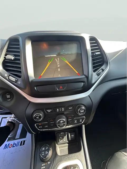 2017 Jeep Cherokee Trailhawk