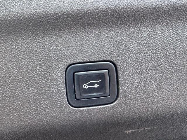 2021 GMC Yukon XL 4WD Denali