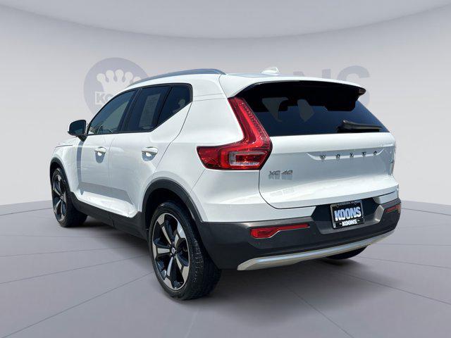 2020 Volvo XC40 T5 Momentum