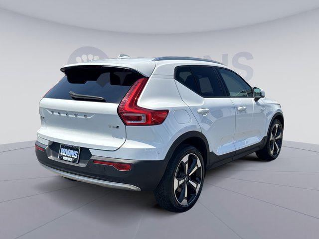 2020 Volvo XC40 T5 Momentum