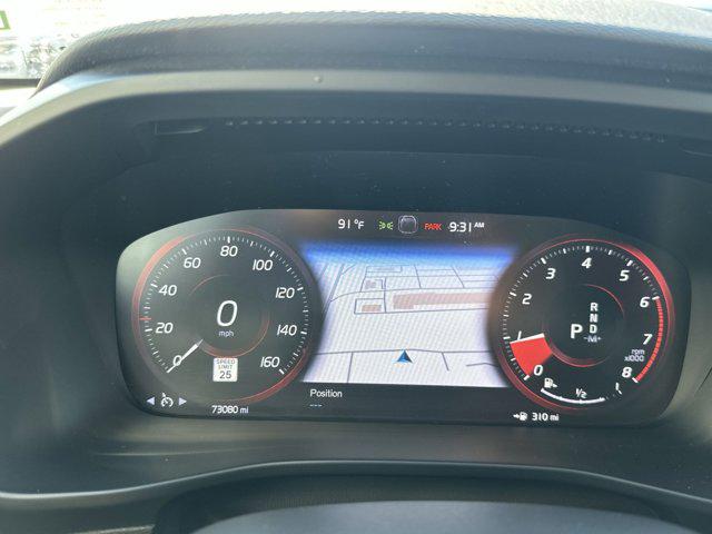 2020 Volvo XC40 T5 Momentum