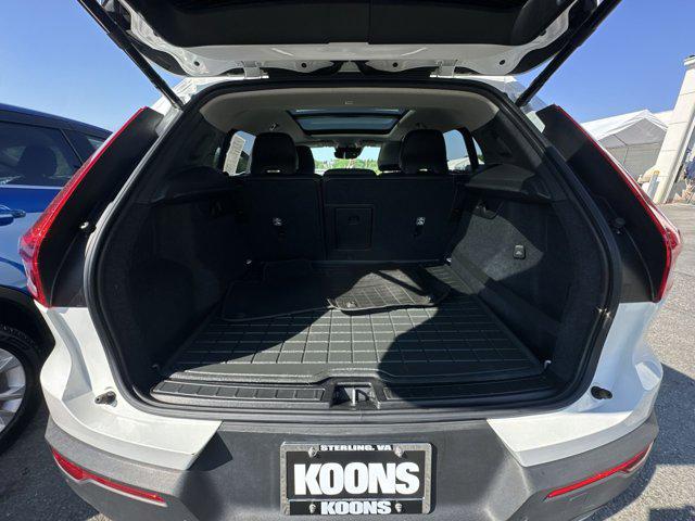 2020 Volvo XC40 T5 Momentum