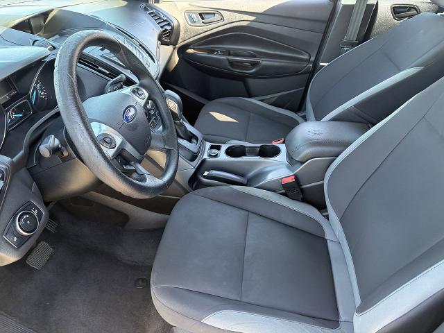 2016 Ford Escape S
