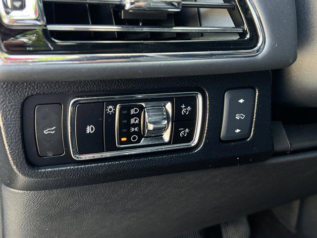 2024 Lincoln Navigator Black Label L