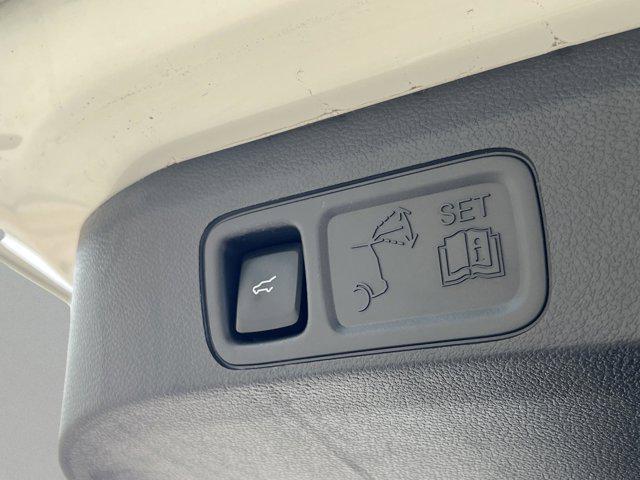 2024 Lincoln Navigator Black Label L