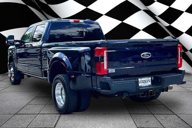 2023 Ford F-350 LARIAT