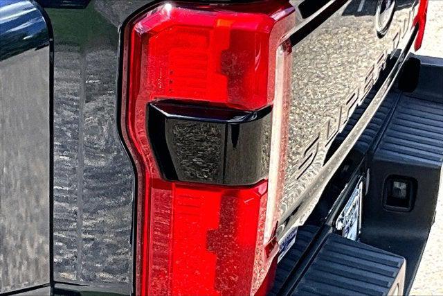 2023 Ford F-350 LARIAT