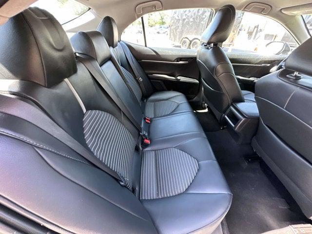2019 Toyota Camry SE