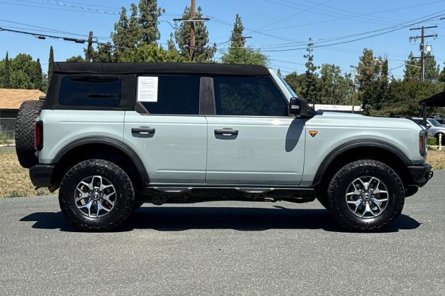 2023 Ford Bronco Badlands